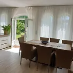 Nadliget Vendeghaz